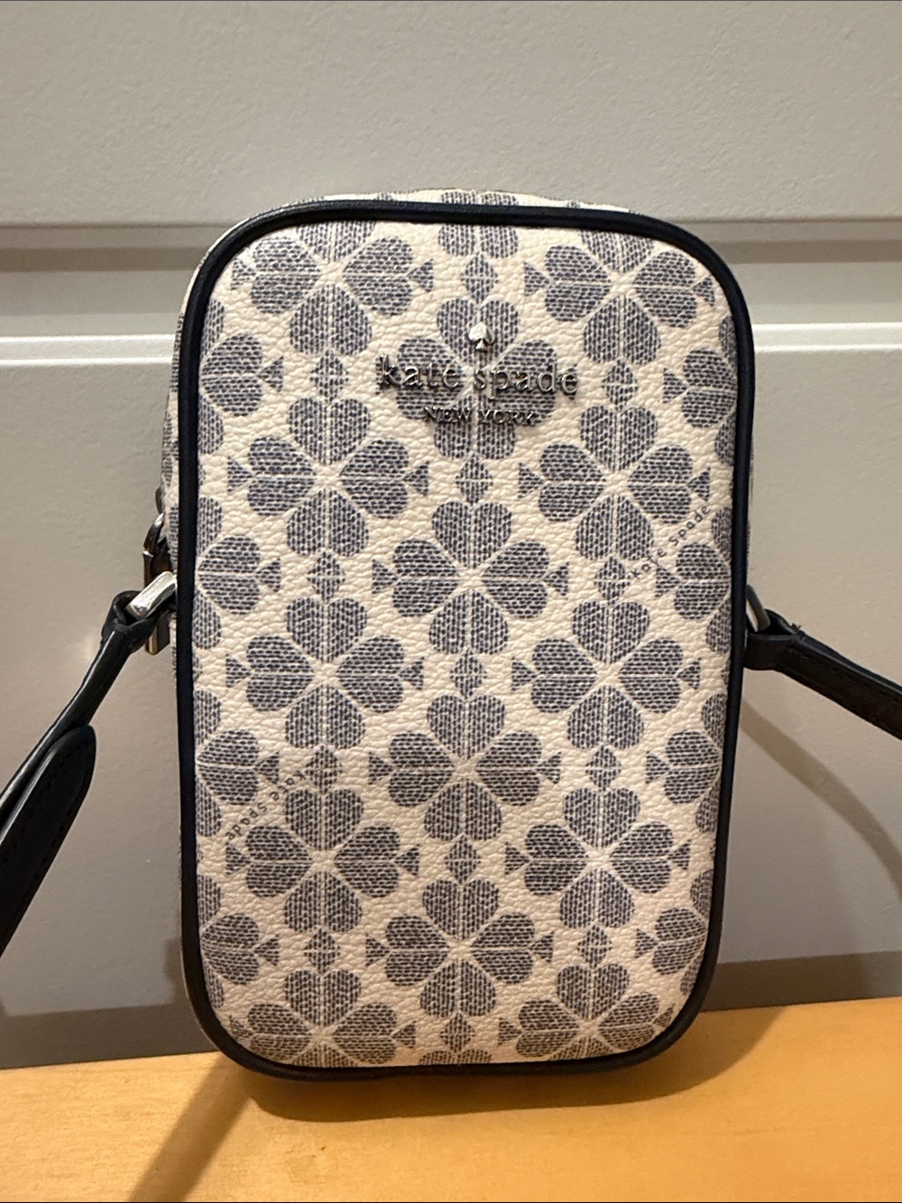 kate spade Cream and Gray Floral Crossbody Phone Bag